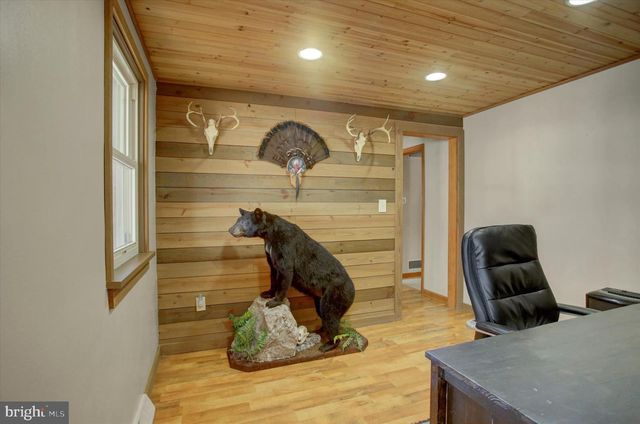 620 LONGS GAP ROAD, Carlisle, PA 17013