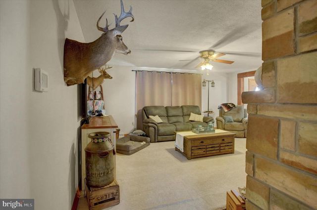 620 LONGS GAP ROAD, Carlisle, PA 17013