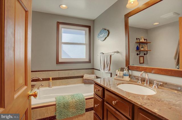 620 LONGS GAP ROAD, Carlisle, PA 17013