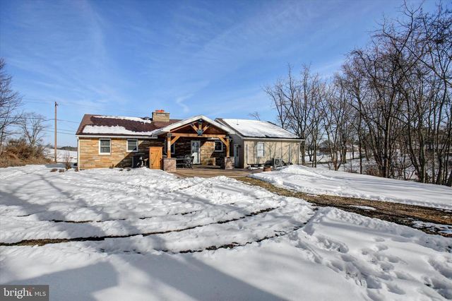 620 LONGS GAP ROAD, Carlisle, PA 17013