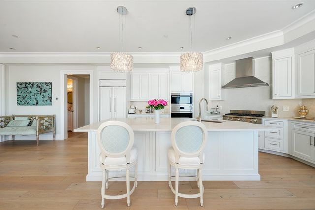 35 Littles Point Road S-201, Swampscott, MA 01907