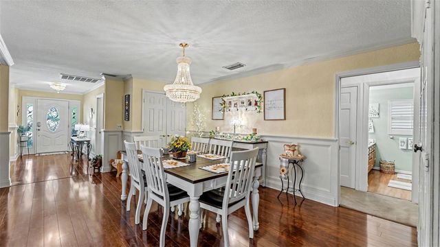 121 SHADOW LANE, Lakeland, FL 33813
