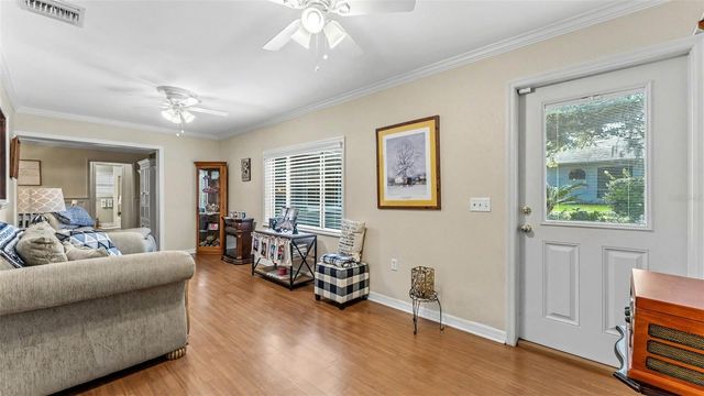 121 SHADOW LANE, Lakeland, FL 33813