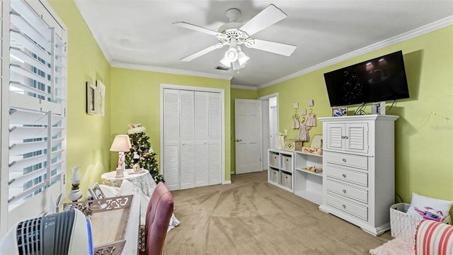 121 SHADOW LANE, Lakeland, FL 33813