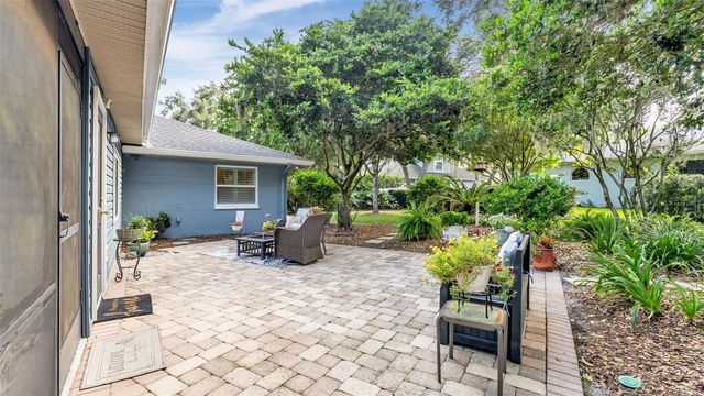 121 SHADOW LANE, Lakeland, FL 33813