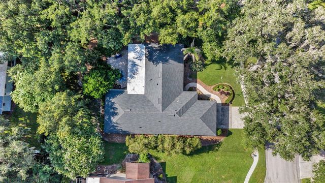 121 SHADOW LANE, Lakeland, FL 33813