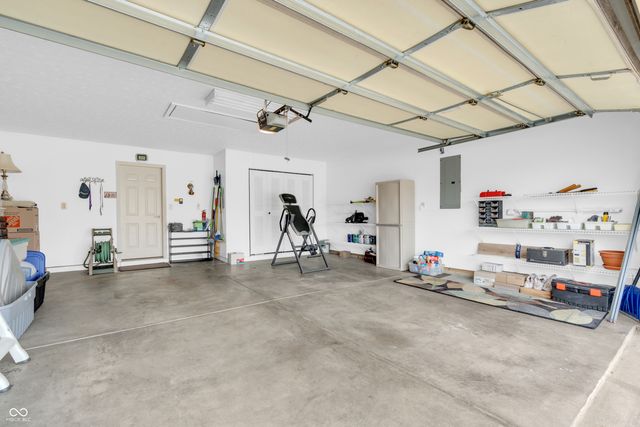 7151 Brant Pointe Circle, Indianapolis, IN 46217