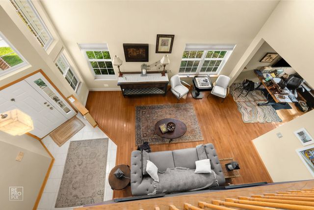 29 Bay Drive, Itasca, IL 60143