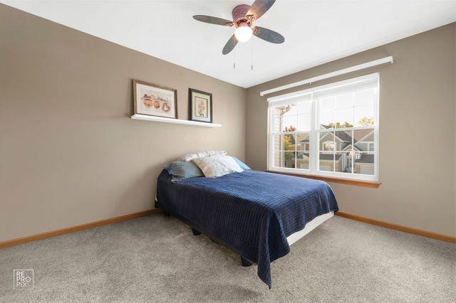 29 Bay Drive, Itasca, IL 60143