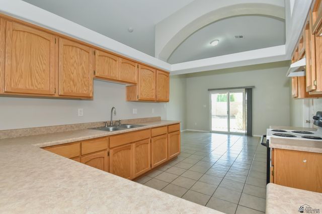 1705 S 45 Dr, Yuma, AZ 85364