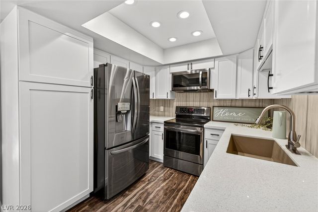 2764 Heritage Court, Las Vegas, NV 89121