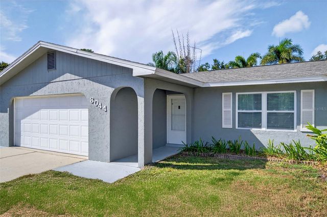 3044 GOLDEN RAIN DRIVE, Sarasota, FL 34232