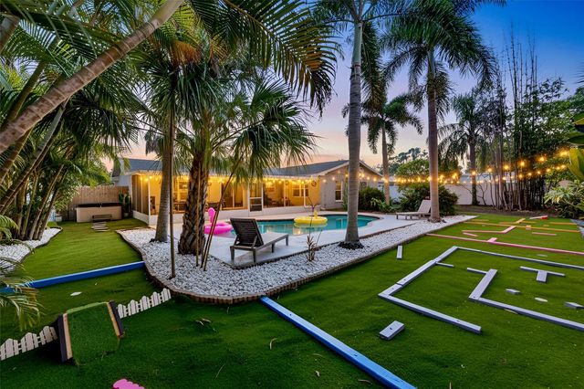 3044 GOLDEN RAIN DRIVE, Sarasota, FL 34232