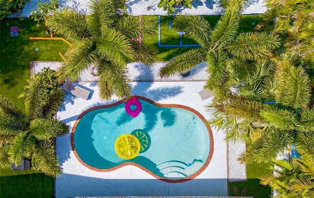 3044 GOLDEN RAIN DRIVE, Sarasota, FL 34232