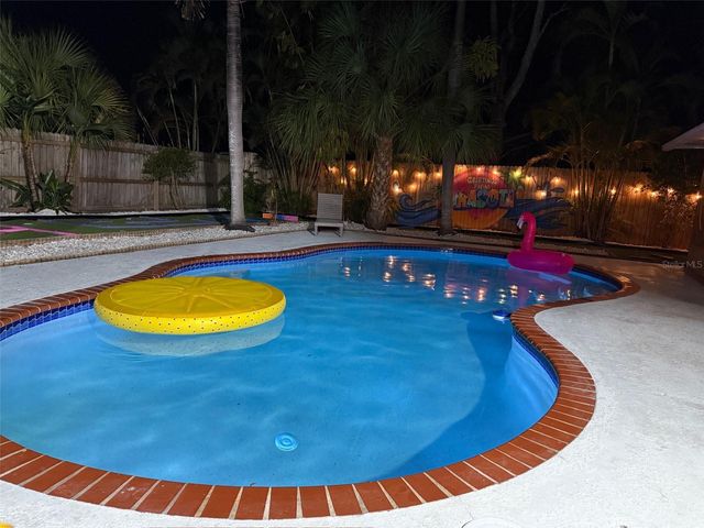 3044 GOLDEN RAIN DRIVE, Sarasota, FL 34232