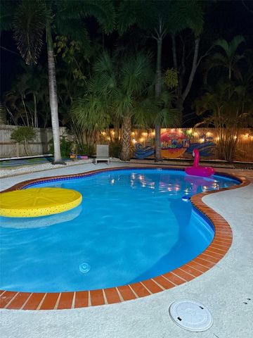 3044 GOLDEN RAIN DRIVE, Sarasota, FL 34232