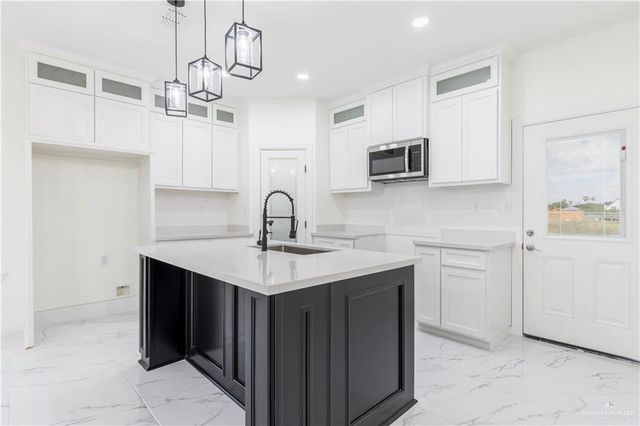 4166 Mansion Street, Edinburg, TX 78542