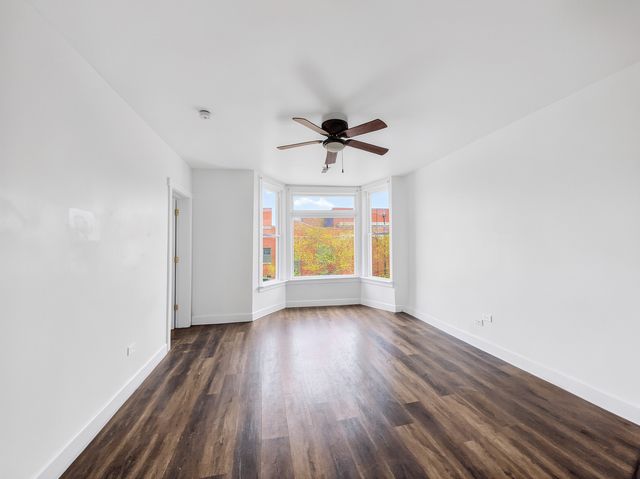 9046 S Brandon Avenue 3, Chicago, IL 60617
