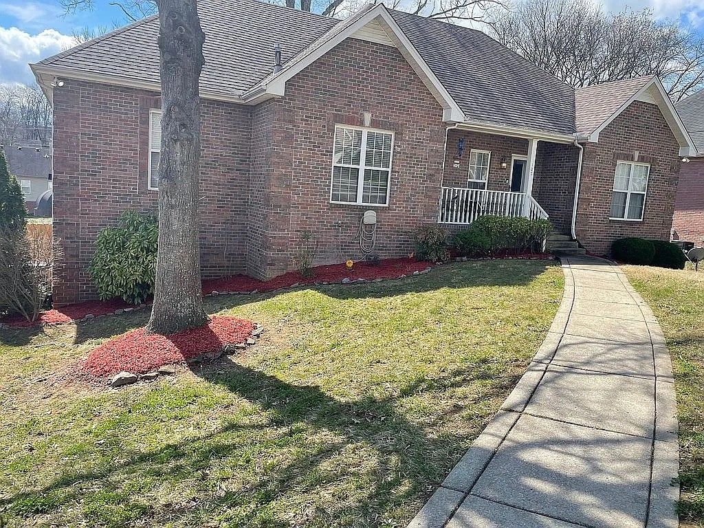 107 Braxton Ln, W, Hendersonville, TN 37075