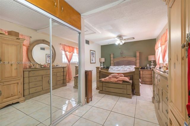 8510 NW 30th Pl, Miami, FL 33147