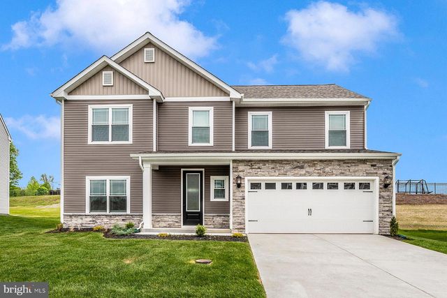 500 ABIGAIL AVE, Waynesboro, PA 17268