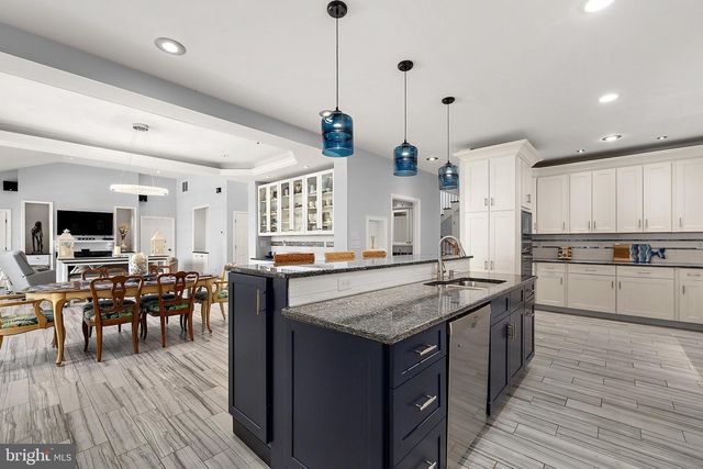 10316 PLANTATION LN, Berlin, MD 21811