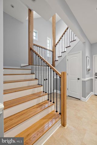 10316 PLANTATION LN, Berlin, MD 21811