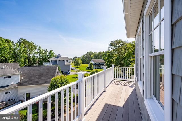 10316 PLANTATION LN, Berlin, MD 21811