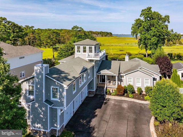 10316 PLANTATION LN, Berlin, MD 21811