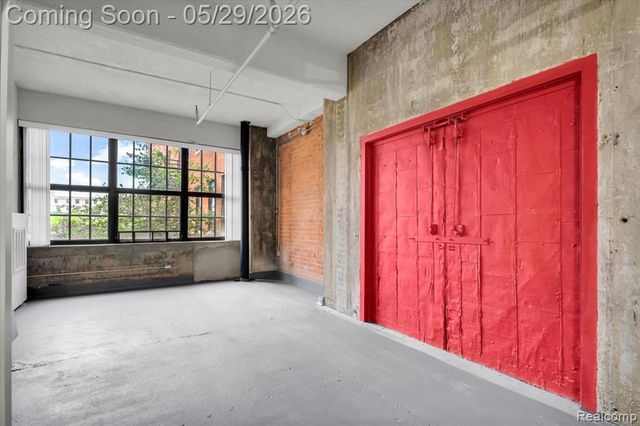 6533 E Jefferson Avenue 229T, Detroit, MI 48207