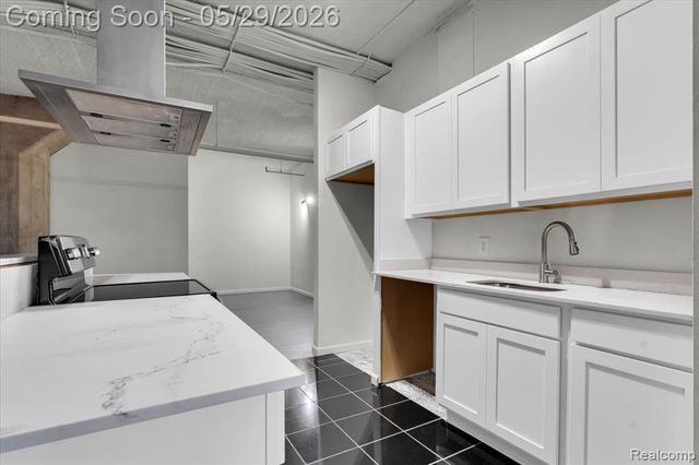 6533 E Jefferson Avenue 229T, Detroit, MI 48207