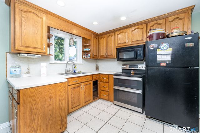 30 Hemlock Street, Bristol, CT 06010