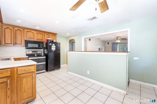 30 Hemlock Street, Bristol, CT 06010