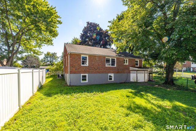 30 Hemlock Street, Bristol, CT 06010
