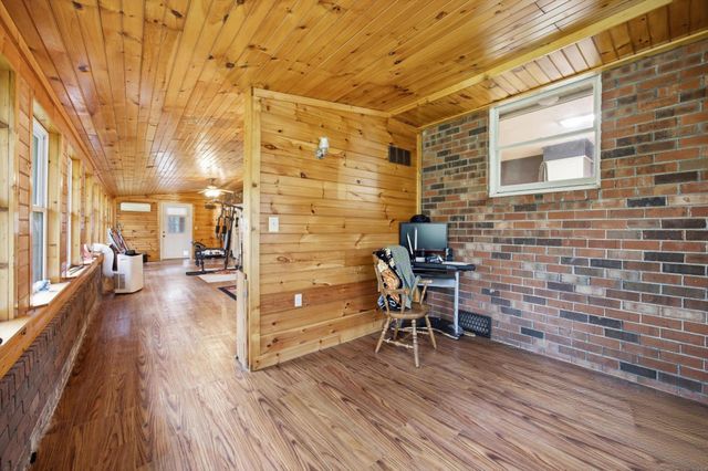 365 Cherokee Trail, Copperhill, TN 37317