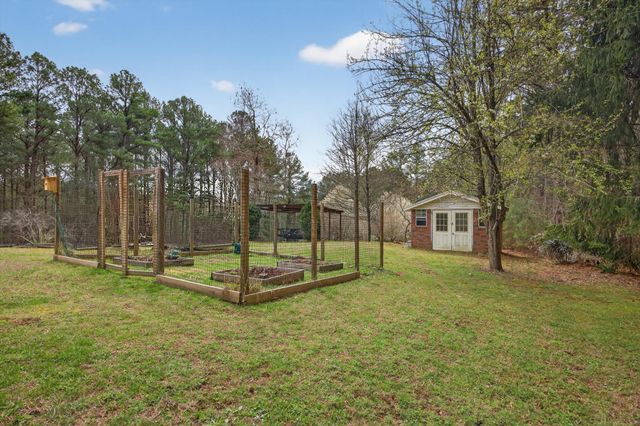 365 Cherokee Trail, Copperhill, TN 37317