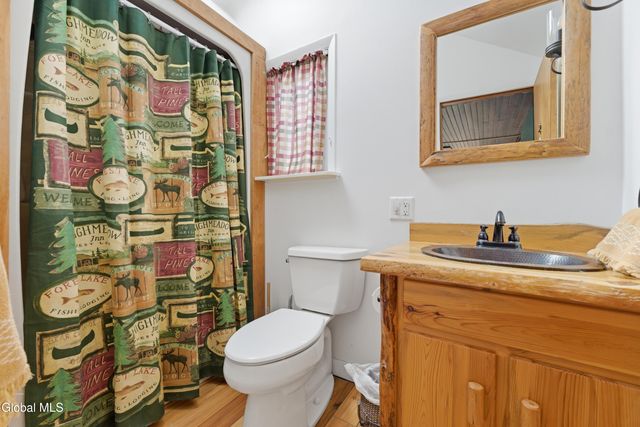 12 Snyder Road, Lake George, NY 12845
