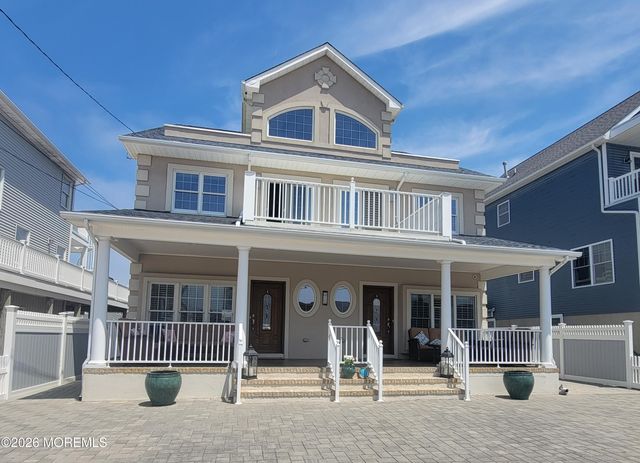 10 3rd Avenue B, Ortley Beach, NJ 08751