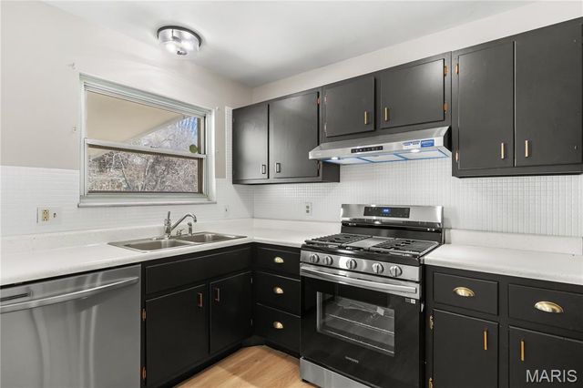 11790 New Halls Ferry Road, Florissant, MO 63033