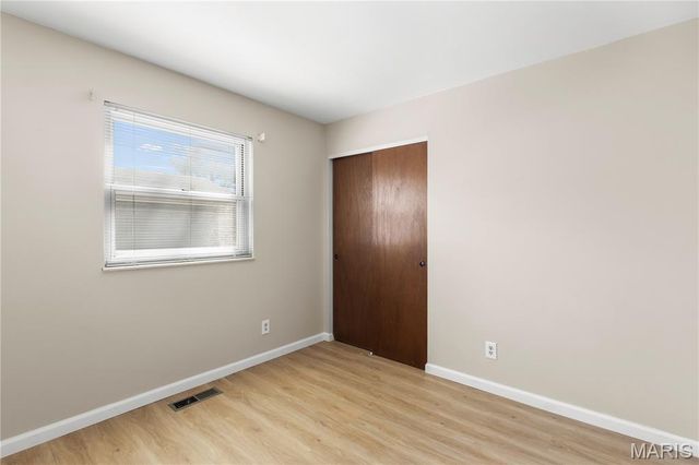 11790 New Halls Ferry Road, Florissant, MO 63033