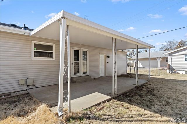 11790 New Halls Ferry Road, Florissant, MO 63033