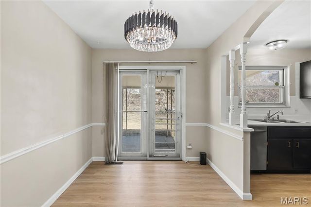 11790 New Halls Ferry Road, Florissant, MO 63033