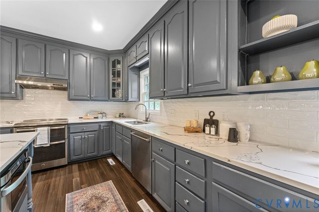 10905 Chalkley Rd, Chester, VA 23831