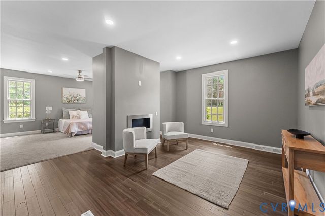 10905 Chalkley Rd, Chester, VA 23831
