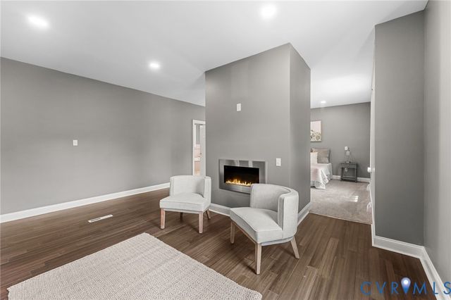 10905 Chalkley Rd, Chester, VA 23831