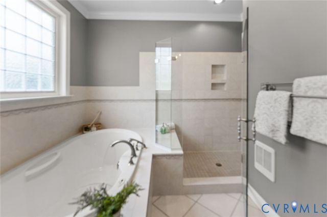 10905 Chalkley Rd, Chester, VA 23831
