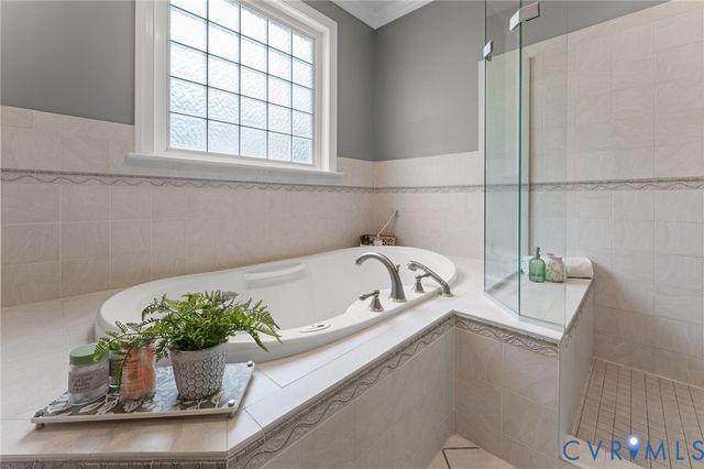 10905 Chalkley Rd, Chester, VA 23831