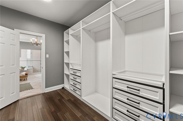 10905 Chalkley Rd, Chester, VA 23831