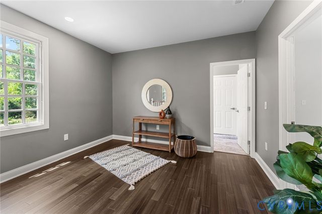 10905 Chalkley Rd, Chester, VA 23831