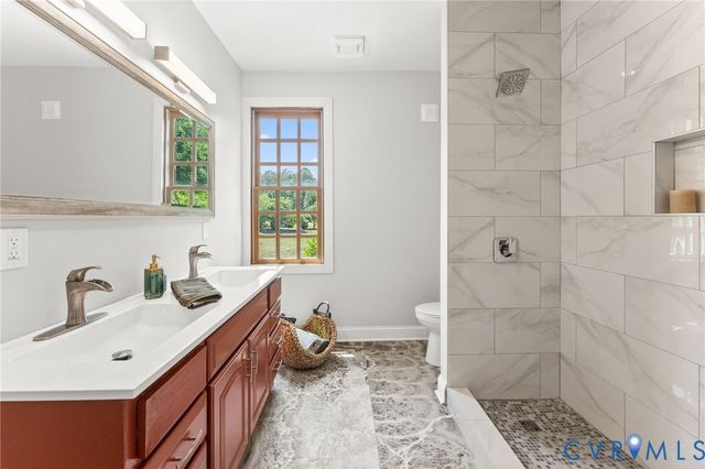 10905 Chalkley Rd, Chester, VA 23831